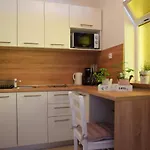 Skeva Apartman *