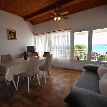 škeva * Starigrad Paklenica