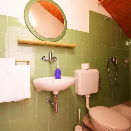 Skeva Apartment *