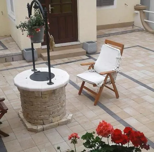 Skeva Appartamento Starigrad Paklenica